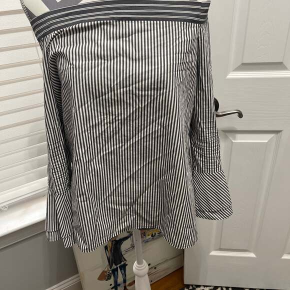 LOFT - Picture 2 of 16